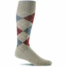 (SOCKWELL) Men's Moderate Compression, ARGYLE 15-20 MMHG (Multiple Colors)